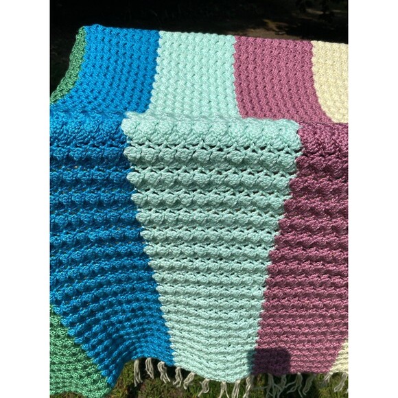 Handmade crochet striped multicolor heavyweight throw blanket afghan 84”x72” - Picture 5 of 10
